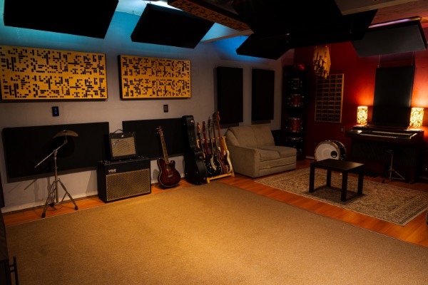 Live Room 2